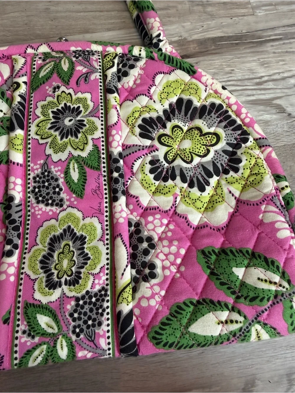 Vera Bradley Eloise Frame Bag In Retired Priscilla Pink Kiss Lock Closure Floral